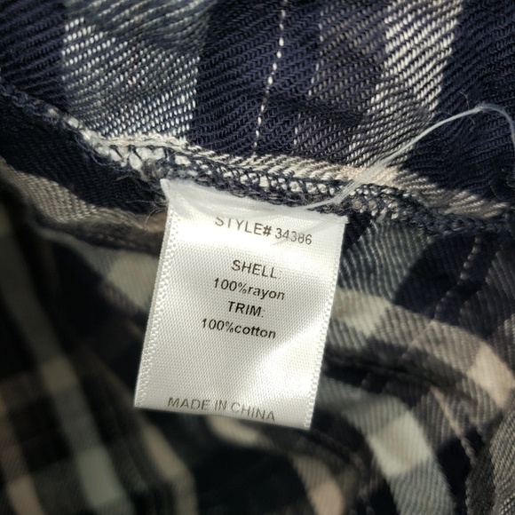 Skies Are Blue Navy Flannel with Crochet Knit Arm Detail - Picture 6 of 7